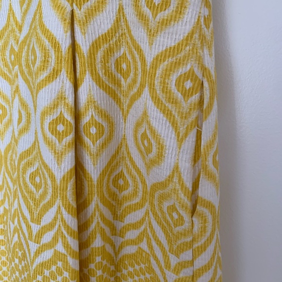 Dress with pockets yellow and white - Picture 3 of 3
